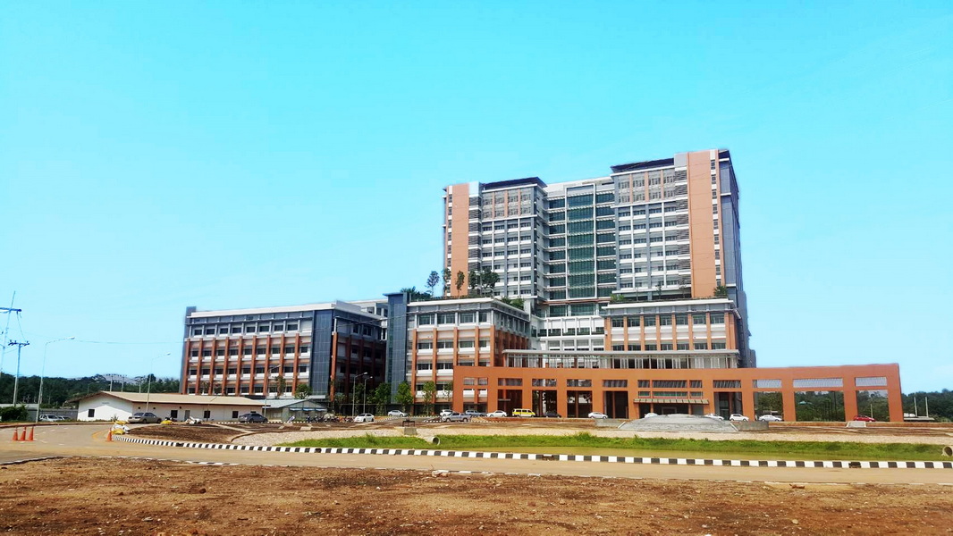 Mae Fah Luang Hospital